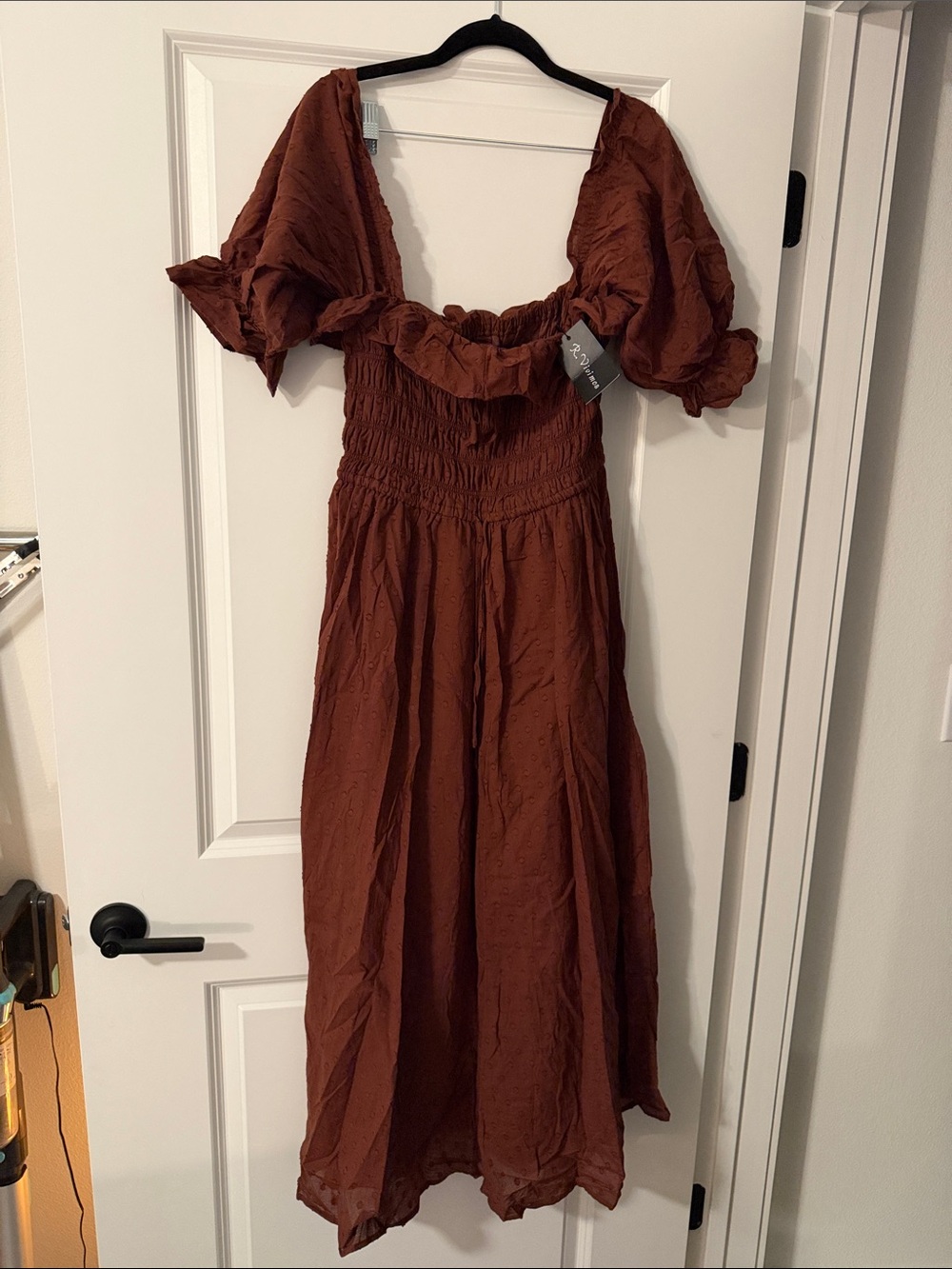 Flowy Rust Maxi Dress with Puff Sleeves